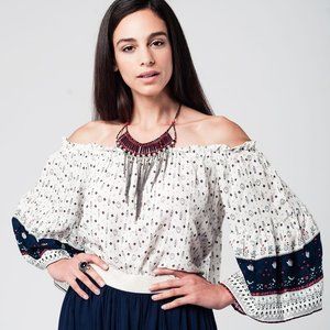 Q2 White Top w/ Belled Sleeves & Floral Print